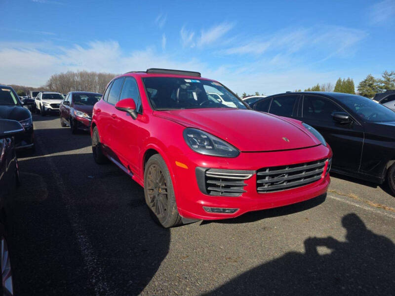 2016 Porsche Cayenne GTS