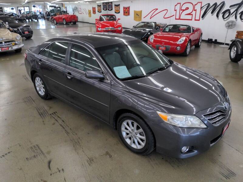 2011 Toyota Camry for sale at 121 Motorsports in Mount Zion IL
