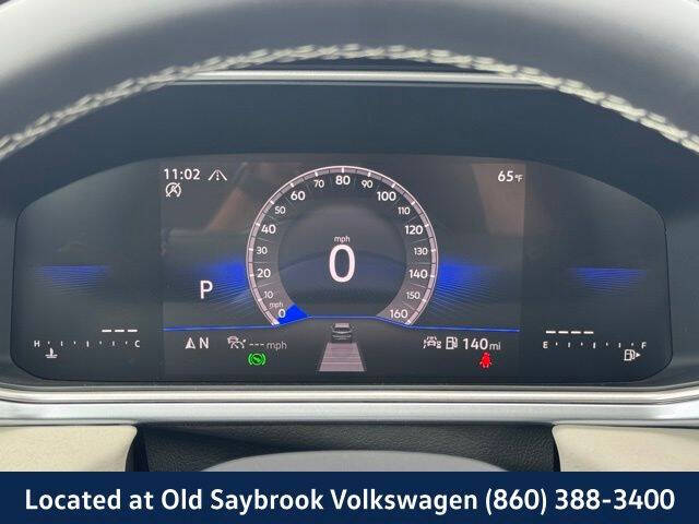 2025 Volkswagen Taos SE 4Motion