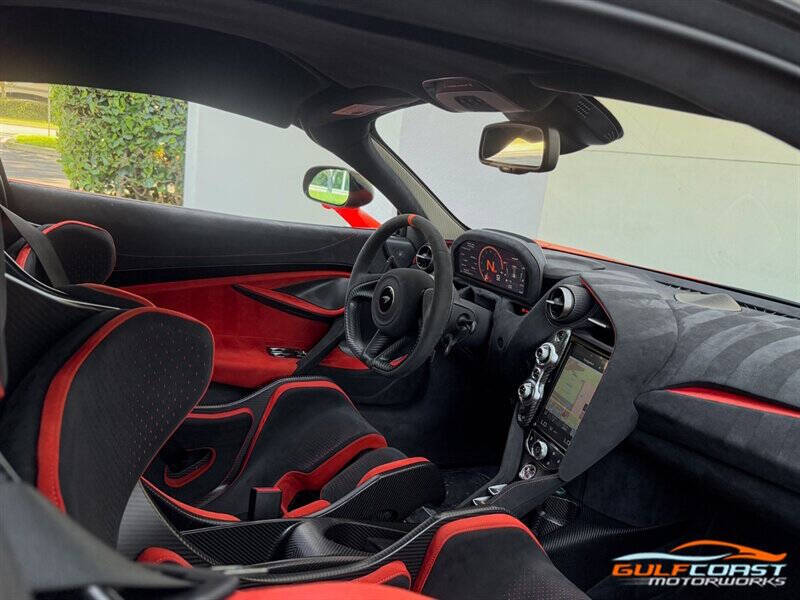 2021 McLaren 765LT