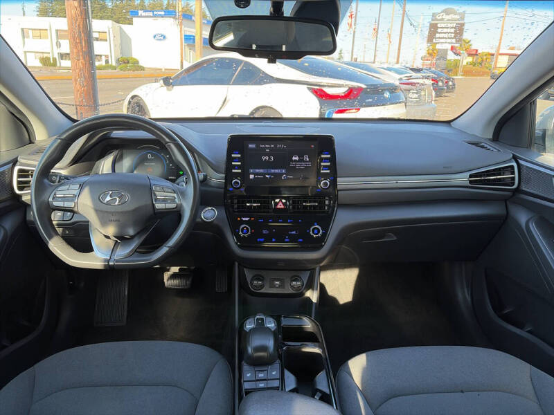 2021 Hyundai Ioniq Electric SE