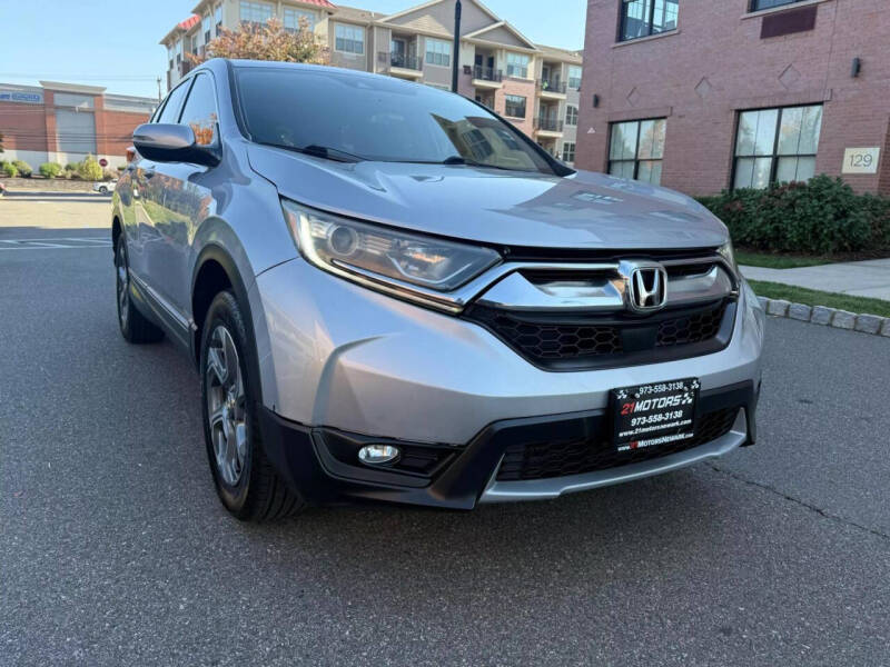 2017 Honda CR-V EX photo 2