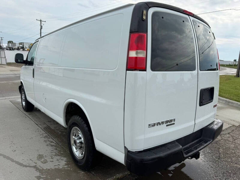2014 GMC Savana 3500