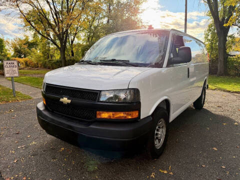 2019 Chevrolet Express 2500