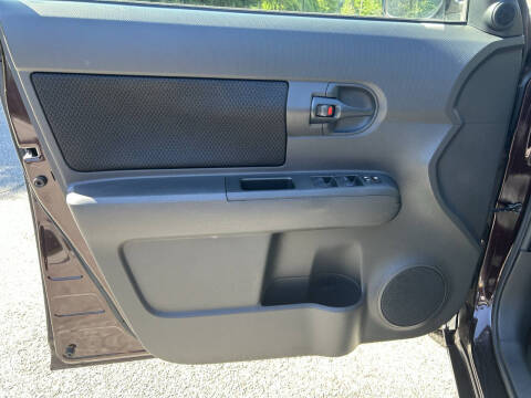 2009 Scion xB