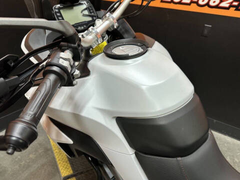 2017 Ducati Multistrada 950 Star White Sil