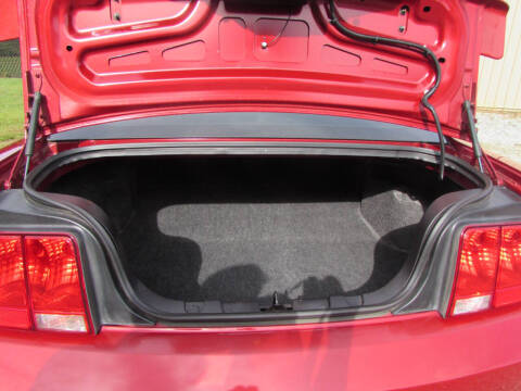 2008 Ford Mustang V6 Deluxe