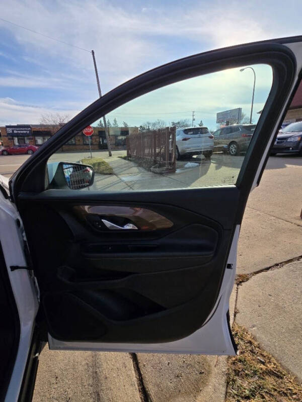 2020 GMC Terrain SLE