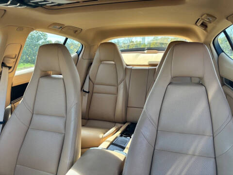2014 Porsche Panamera 4