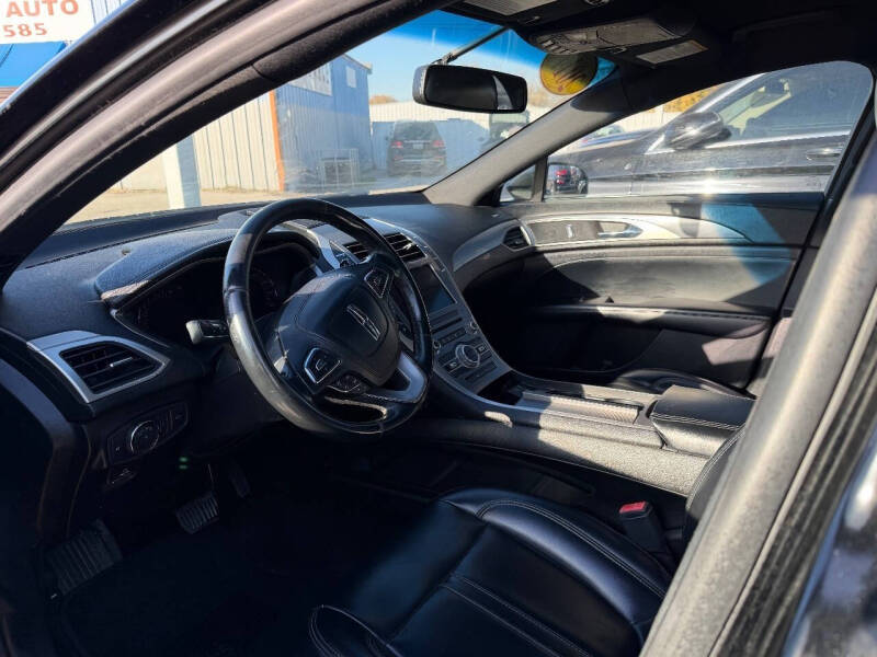 2017 Lincoln MKZ Premiere