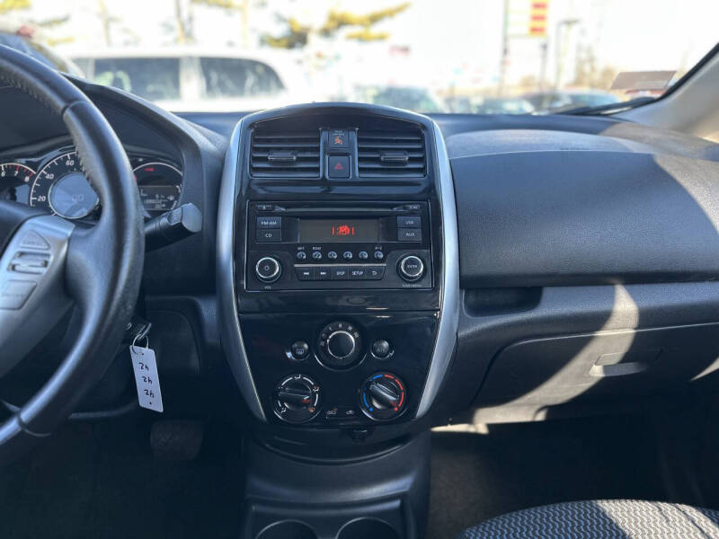 2015 Nissan Versa Note SV