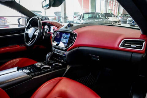 2022 Maserati Ghibli Modena