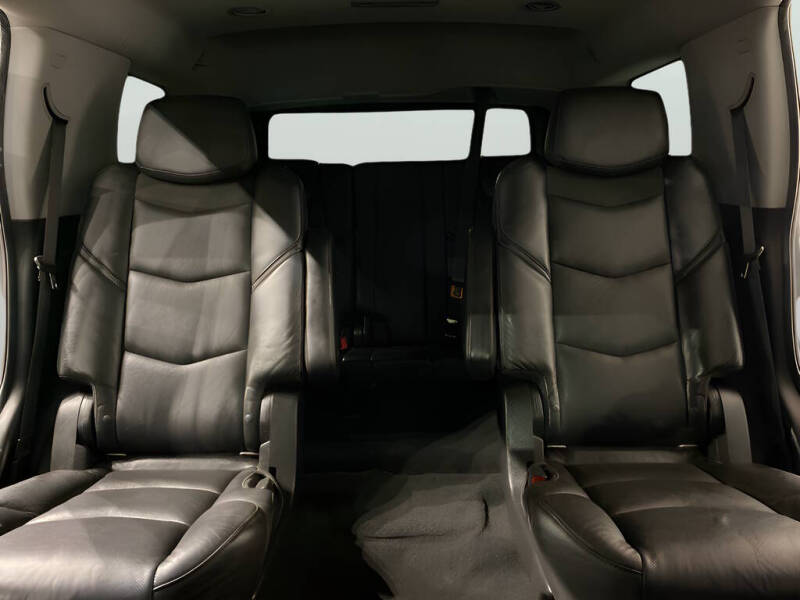 2020 Cadillac Escalade Luxury