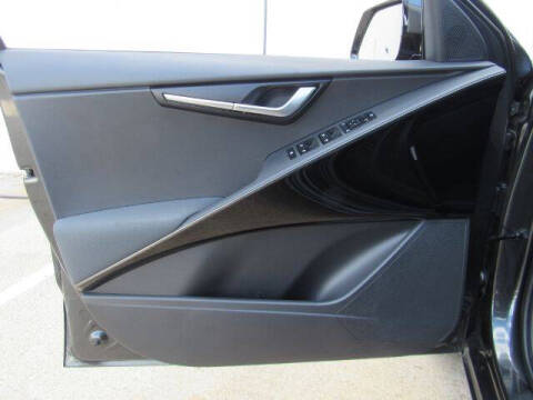 2023 Kia Niro EX Touring