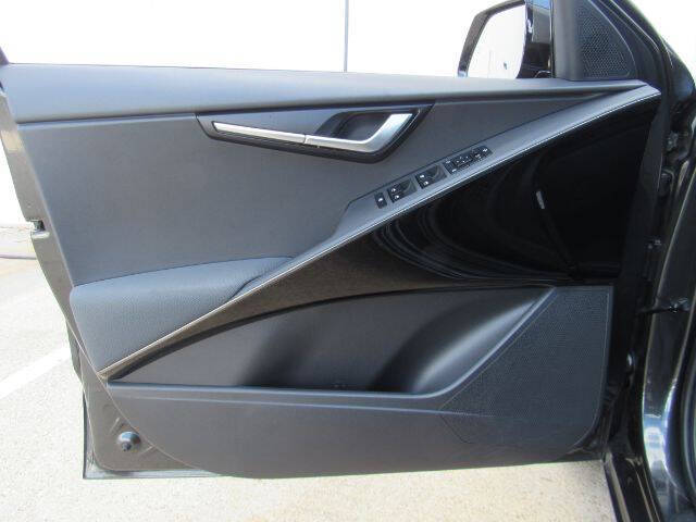 2023 Kia Niro EX Touring