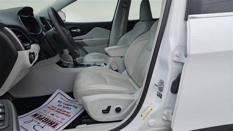 2021 Jeep Cherokee Latitude Lux