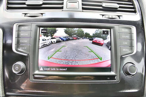 2017 Volkswagen Golf GTI S