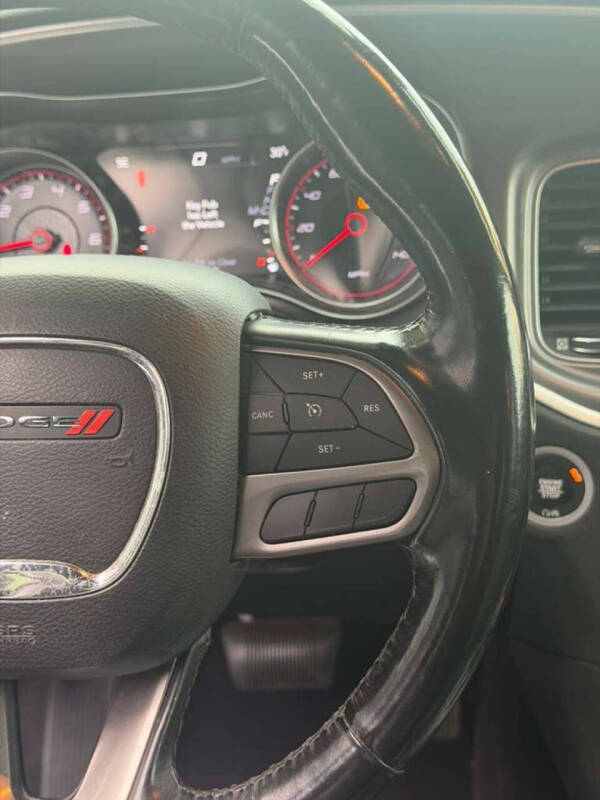 2020 Dodge Charger SXT