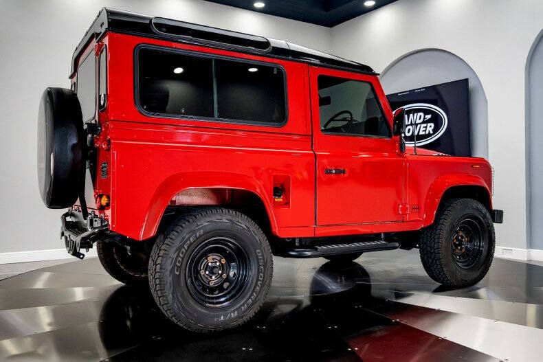 1986 Land Rover Defender