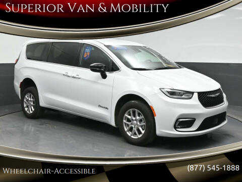 2025 Chrysler Pacifica Select