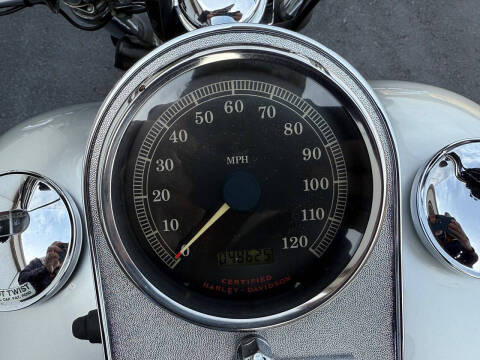2003 Harley-Davidson Dyna