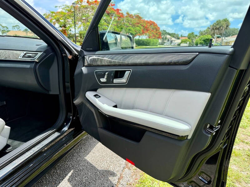 2015 Mercedes-Benz E-Class E 250 BlueTEC