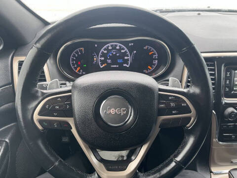 2017 Jeep Grand Cherokee Laredo