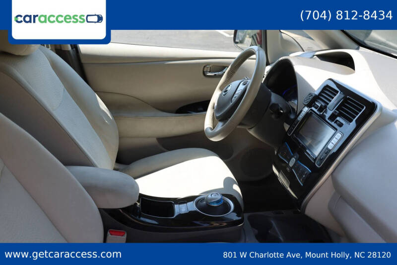 2016 Nissan LEAF