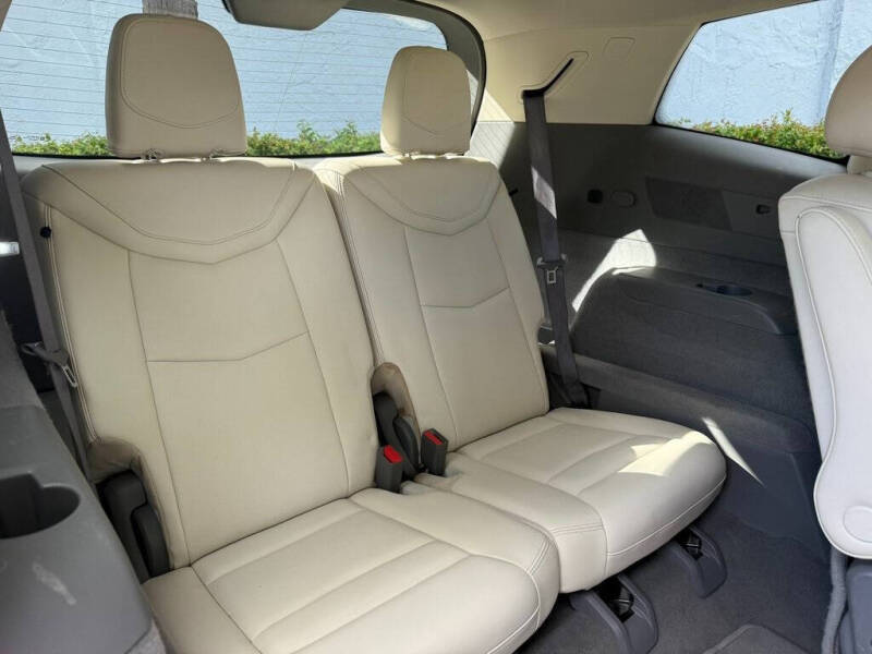 2021 Cadillac XT6 Premium Luxury