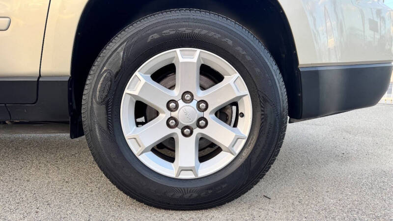 2015 GMC Acadia SLE-1