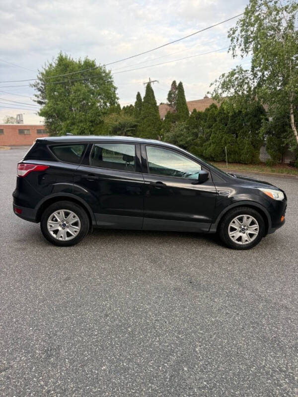 2014 Ford Escape S