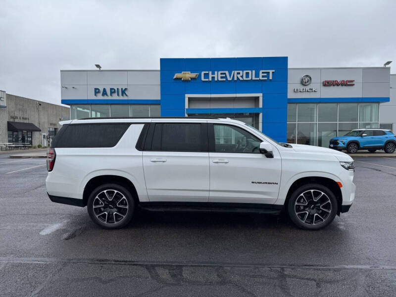 2022 Chevrolet Suburban RST