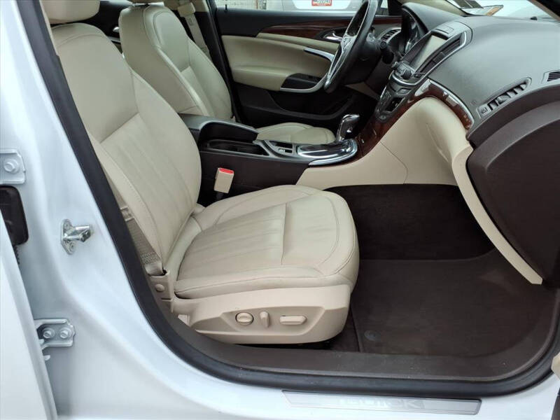 2017 Buick Regal Premium II