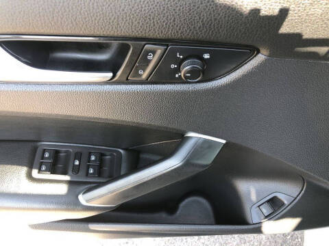 2021 Volkswagen Passat SE