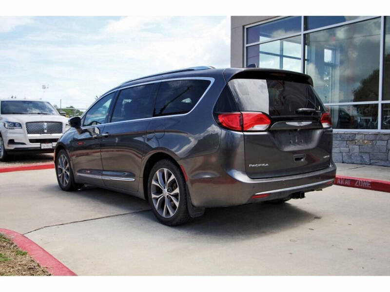 2017 Chrysler Pacifica Limited