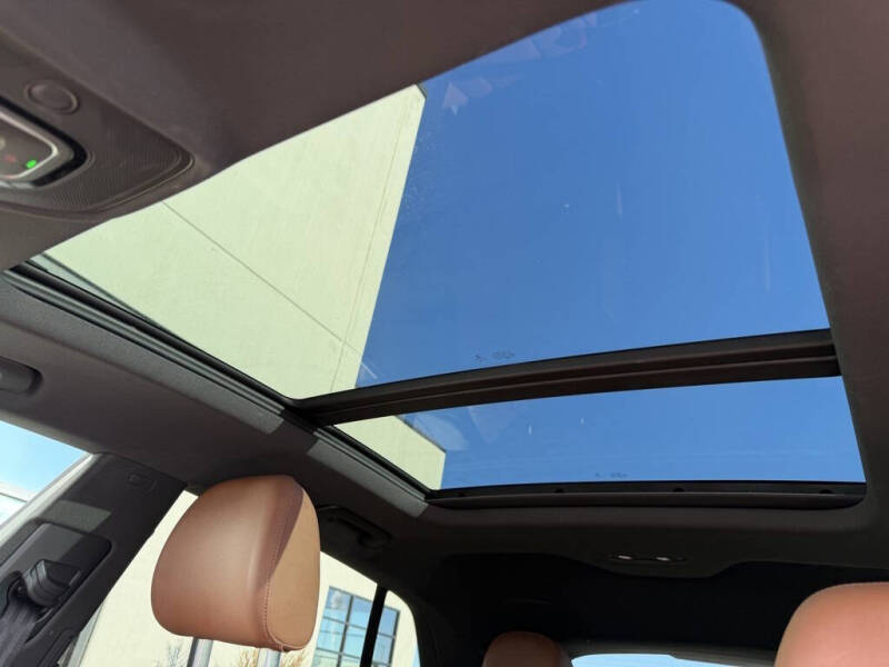 2019 Audi Q8 quattro Premium Plus 55 TFSI