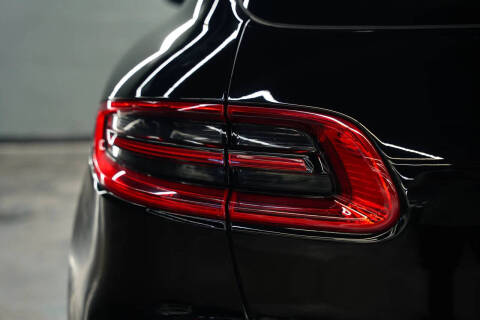 2018 Porsche Macan S