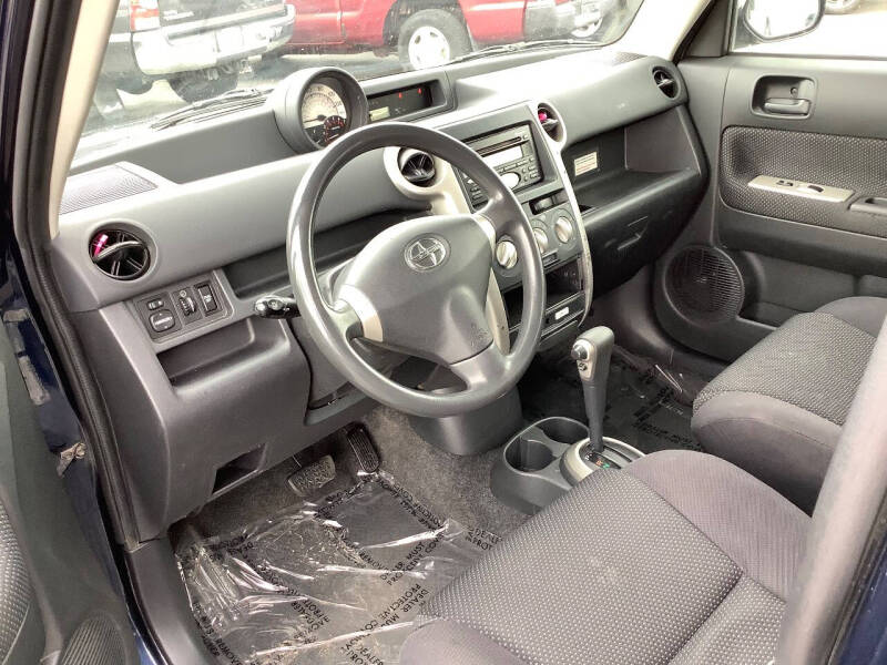 2004 Scion xB