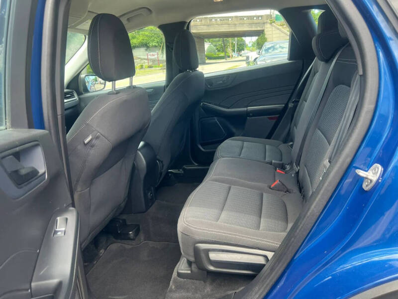 2023 Ford Escape