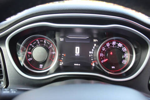 2018 Dodge Challenger SXT Plus