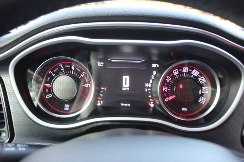 2018 Dodge Challenger SXT Plus