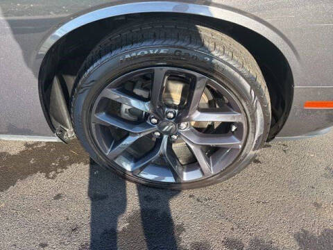 2022 Dodge Challenger SXT