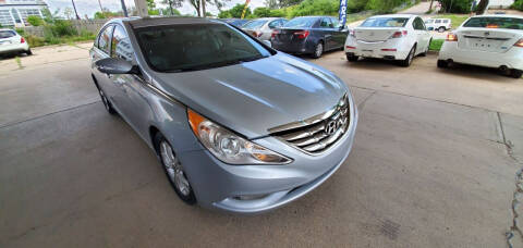 2011 Hyundai Sonata for sale at Divine Auto Sales LLC in Omaha NE