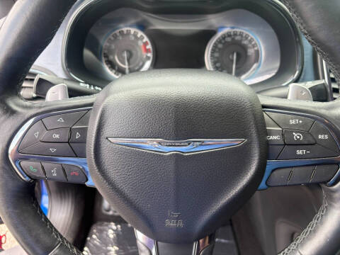 2015 Chrysler 200 S