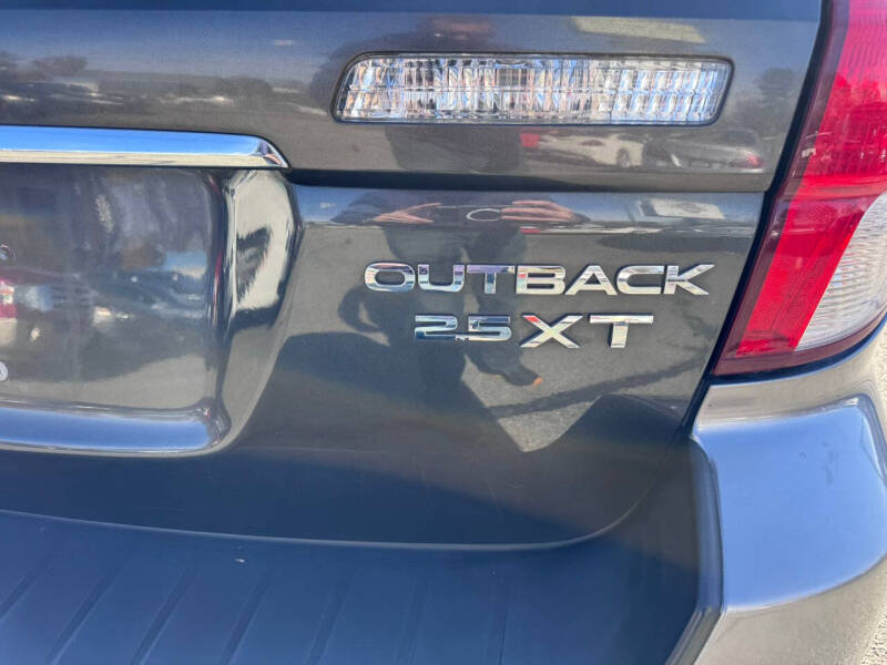 2009 Subaru Outback 2.5XT Limited