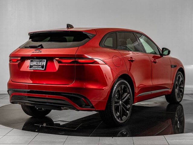 2024 Jaguar F-PACE P250 R-Dynamic S