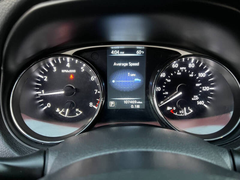 2016 Nissan Rogue SV