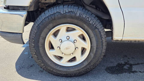 2012 Ford E-Series