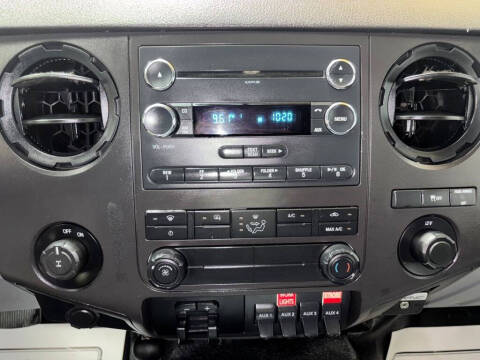 2015 Ford F-350 Super Duty XL