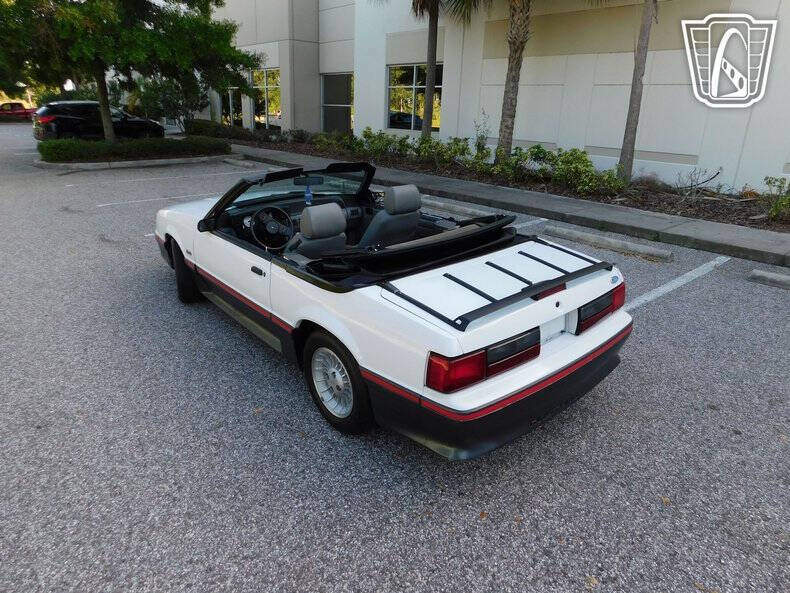 1987 Ford Mustang GT